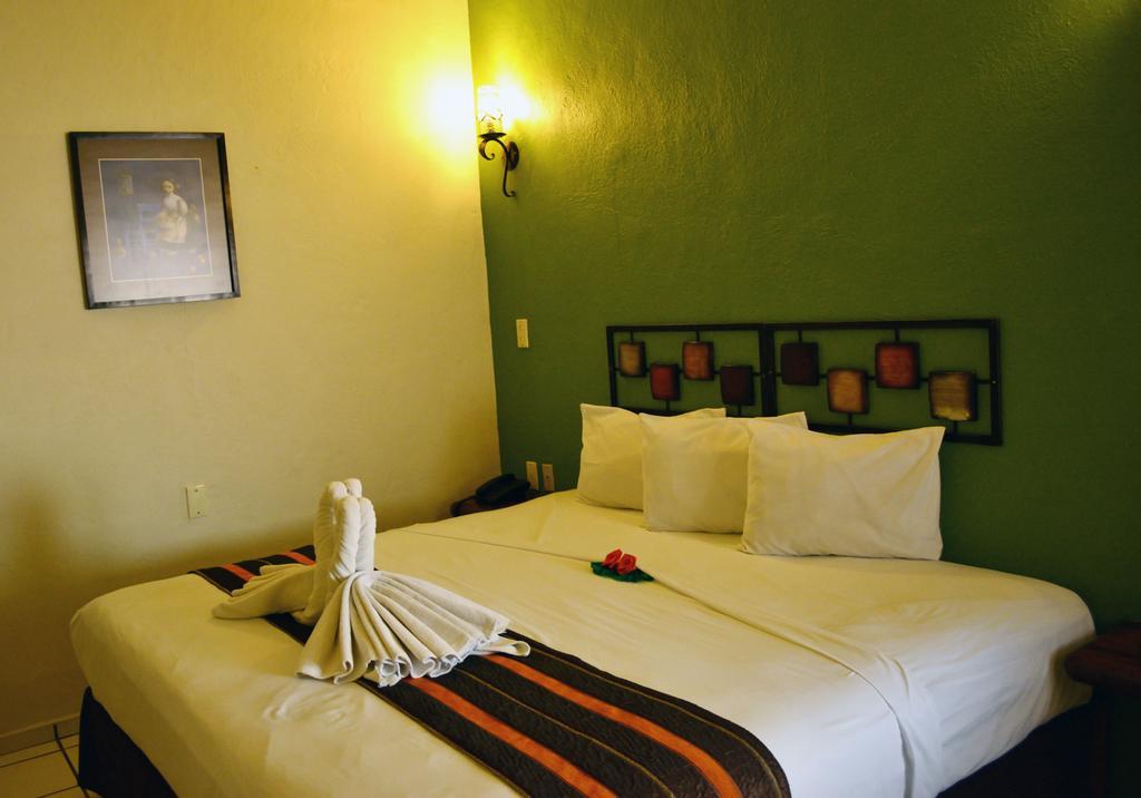Hotel Aldama كوليما الغرفة الصورة