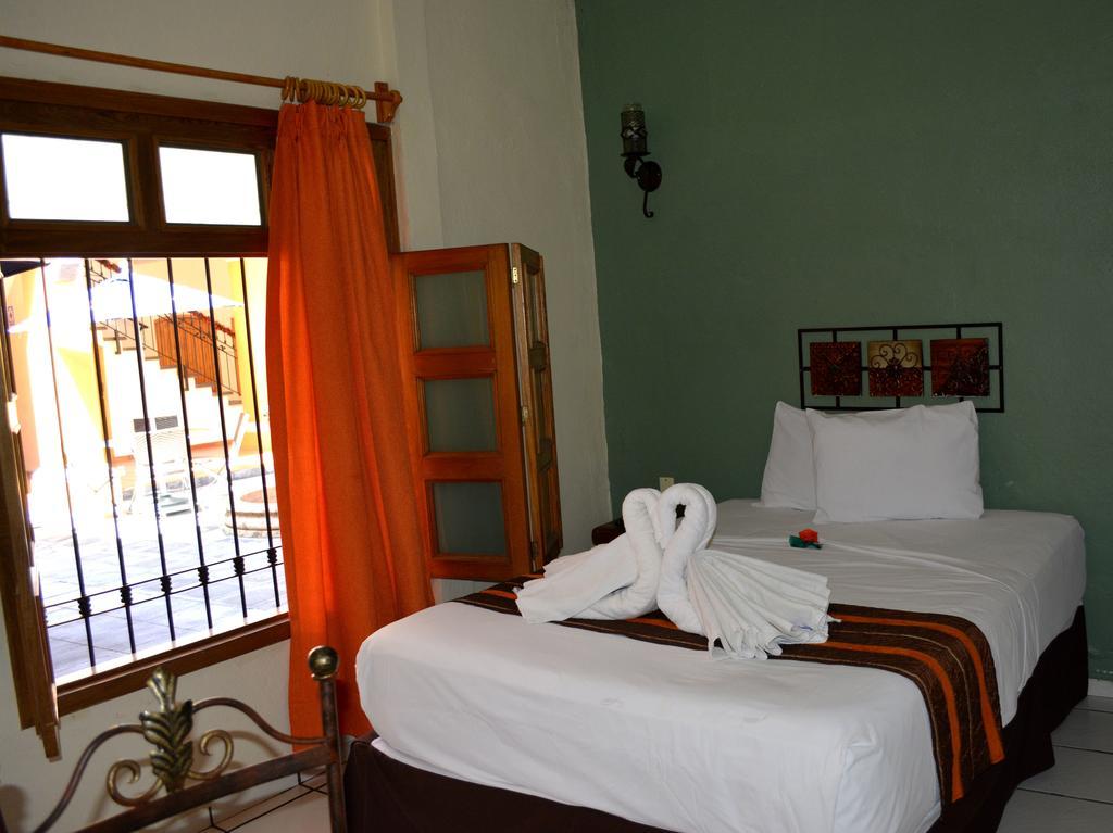 Hotel Aldama كوليما الغرفة الصورة
