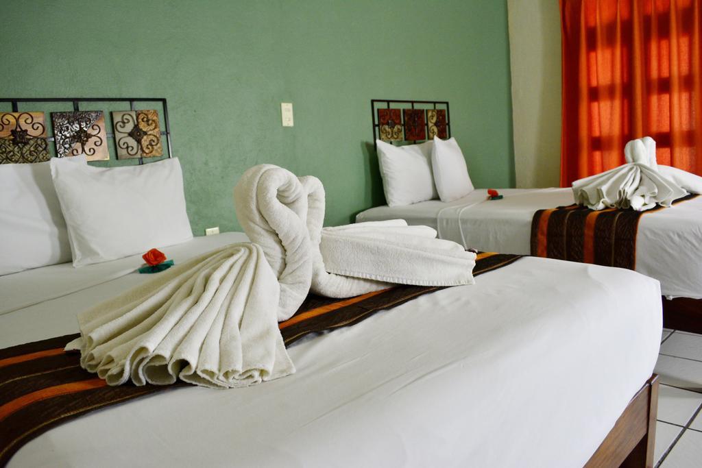 Hotel Aldama كوليما الغرفة الصورة