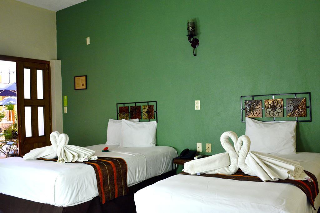 Hotel Aldama كوليما الغرفة الصورة